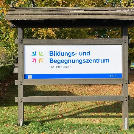 Hotel Bildungs- Und Begegnungszentrum Holzhausen *